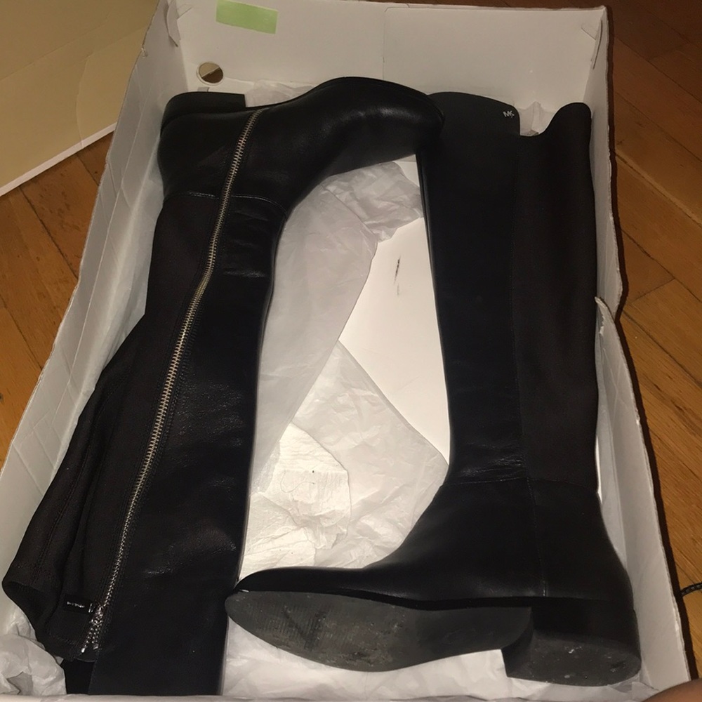 Micheal Kor Knee High Boots - Picture 2 of 4
